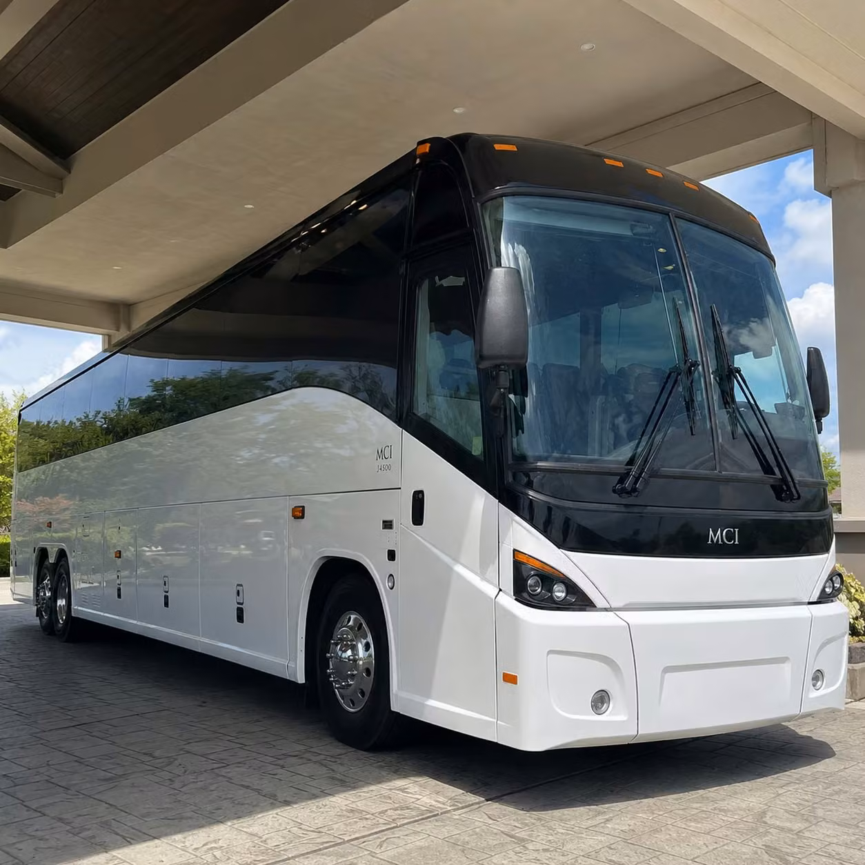 airport transfers for temecula business travelers flying through san or lax