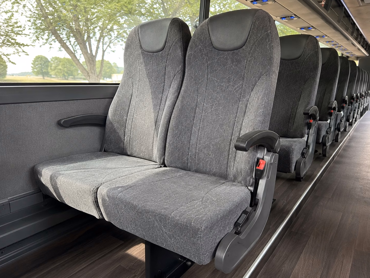 how where and when you re traveling affects your temecula bus rental price